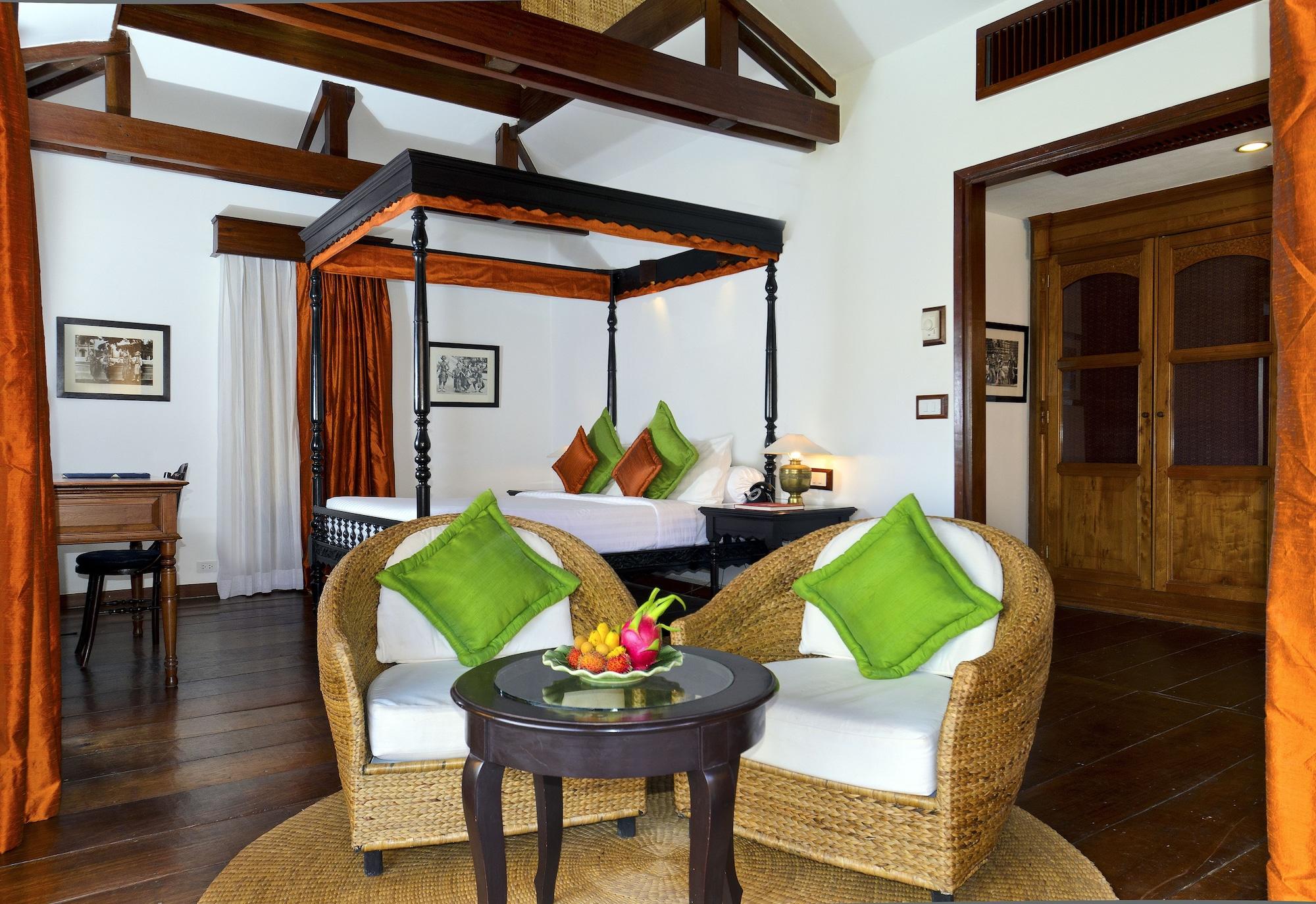 Angkor Village Hotel - Small Luxury Hotels Of The World Siem Reap Exteriör bild A suite at the hotel