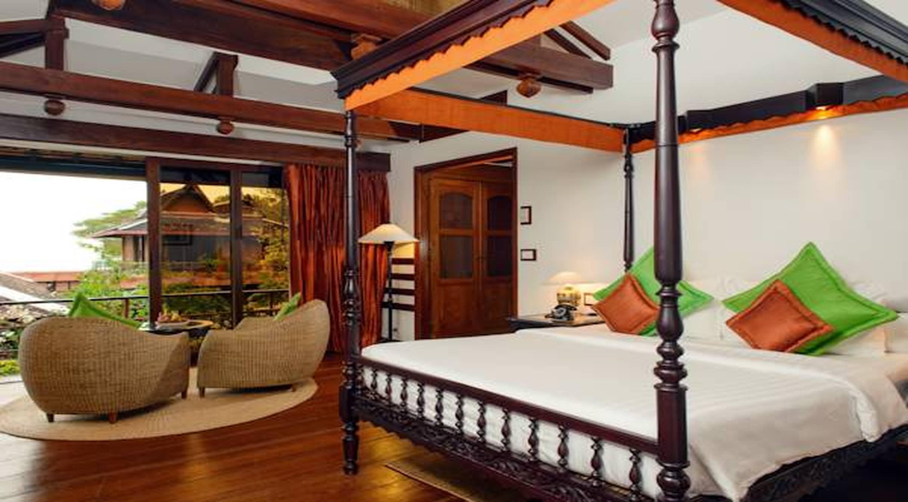 Angkor Village Hotel - Small Luxury Hotels Of The World Siem Reap Exteriör bild A bedroom at the resort